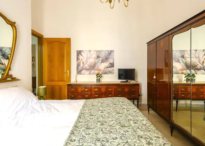 Hostly-La Casa Di Marta-Two Steps From The Tower